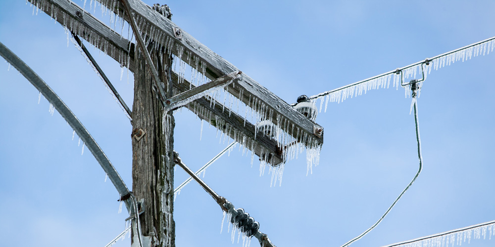 Frozen powerlines